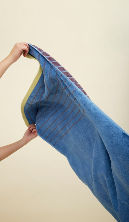 Hübsch Promenade Toalha Grande roxo/azul