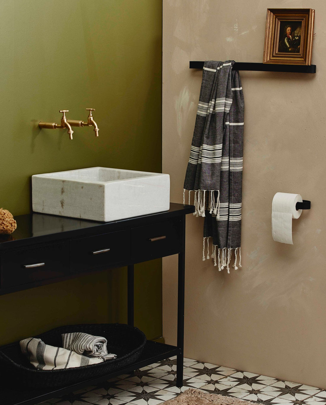 Suporte do rolo do banheiro SOTRA em aço inoxidável - L16,5 cm - preto