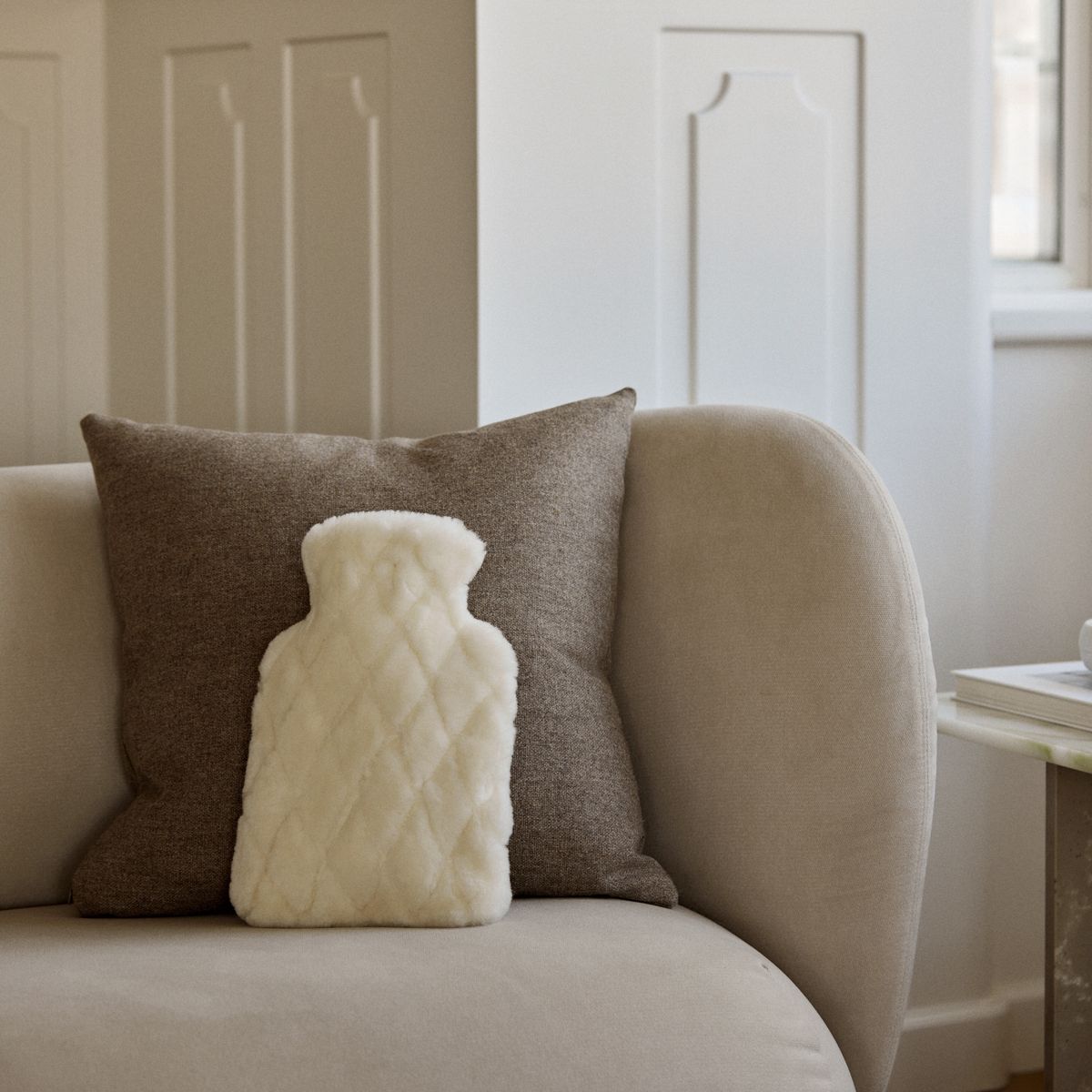 Garrafa térmica de folhas | Mocassim | Nova Zelândia | 32x22cm