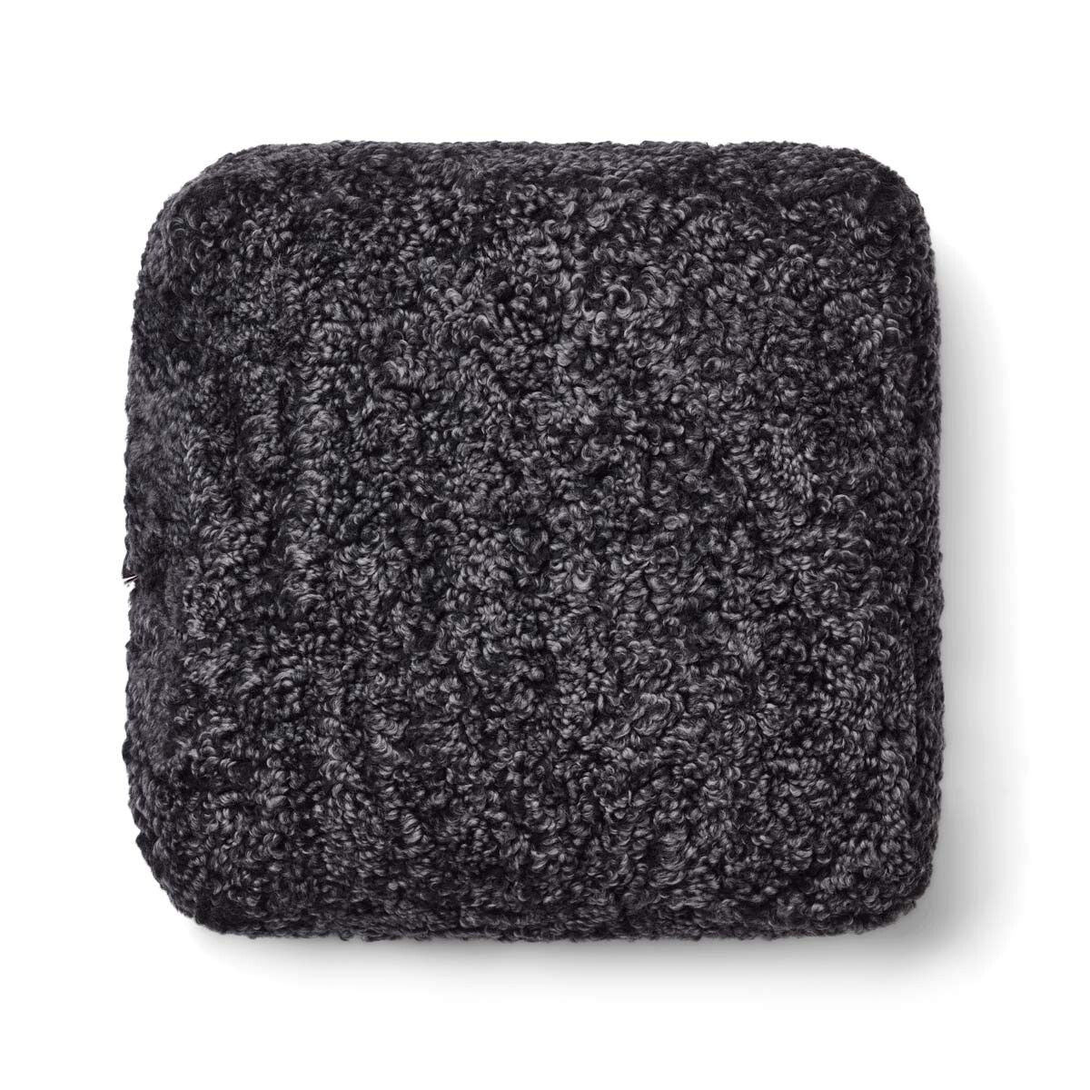 PUF | Pele de cordeiro | Cabelo curto | Nova Zelândia | 40x40x13 cm