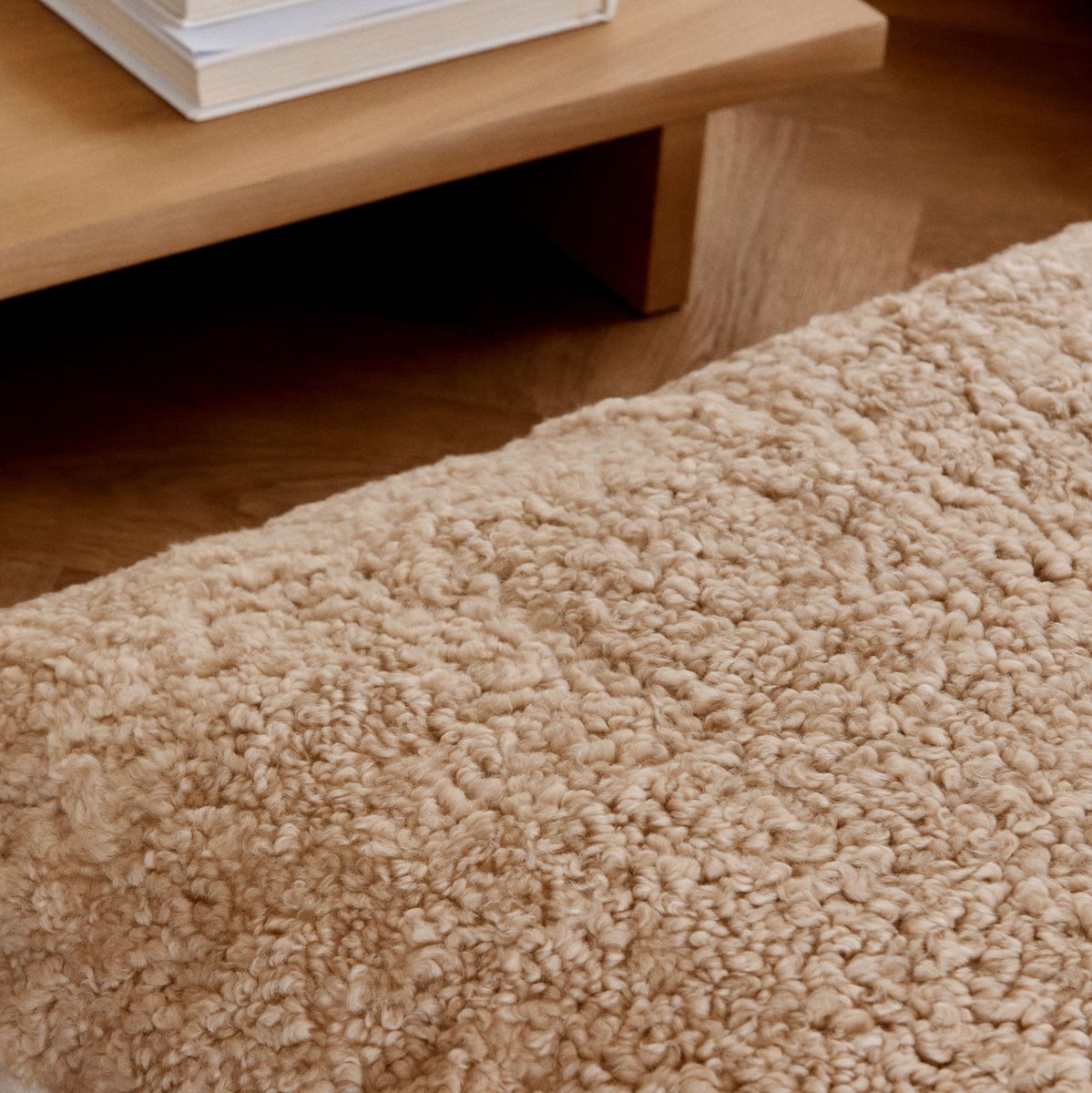 Almofada Maxi Flutuante | Pêlo curto | Nova Zelândia | Dupla Face | 90x90cm