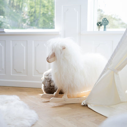 Manray Povl Kjer Design | Pele de cordeiro de pêlo comprido | Grande C85xL25xA60 cm