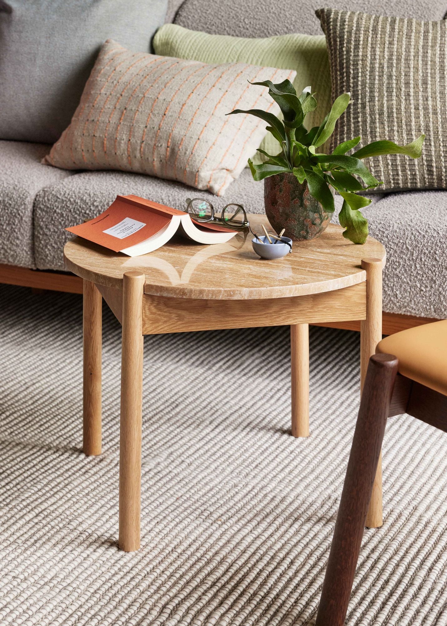 Hübsch Ori travesseiro azeitona verde/bege