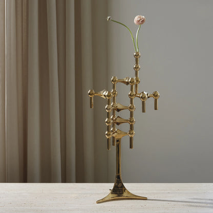STOFF Nagel Vase, massiv messing - STOFF - DesignGaragen.dk