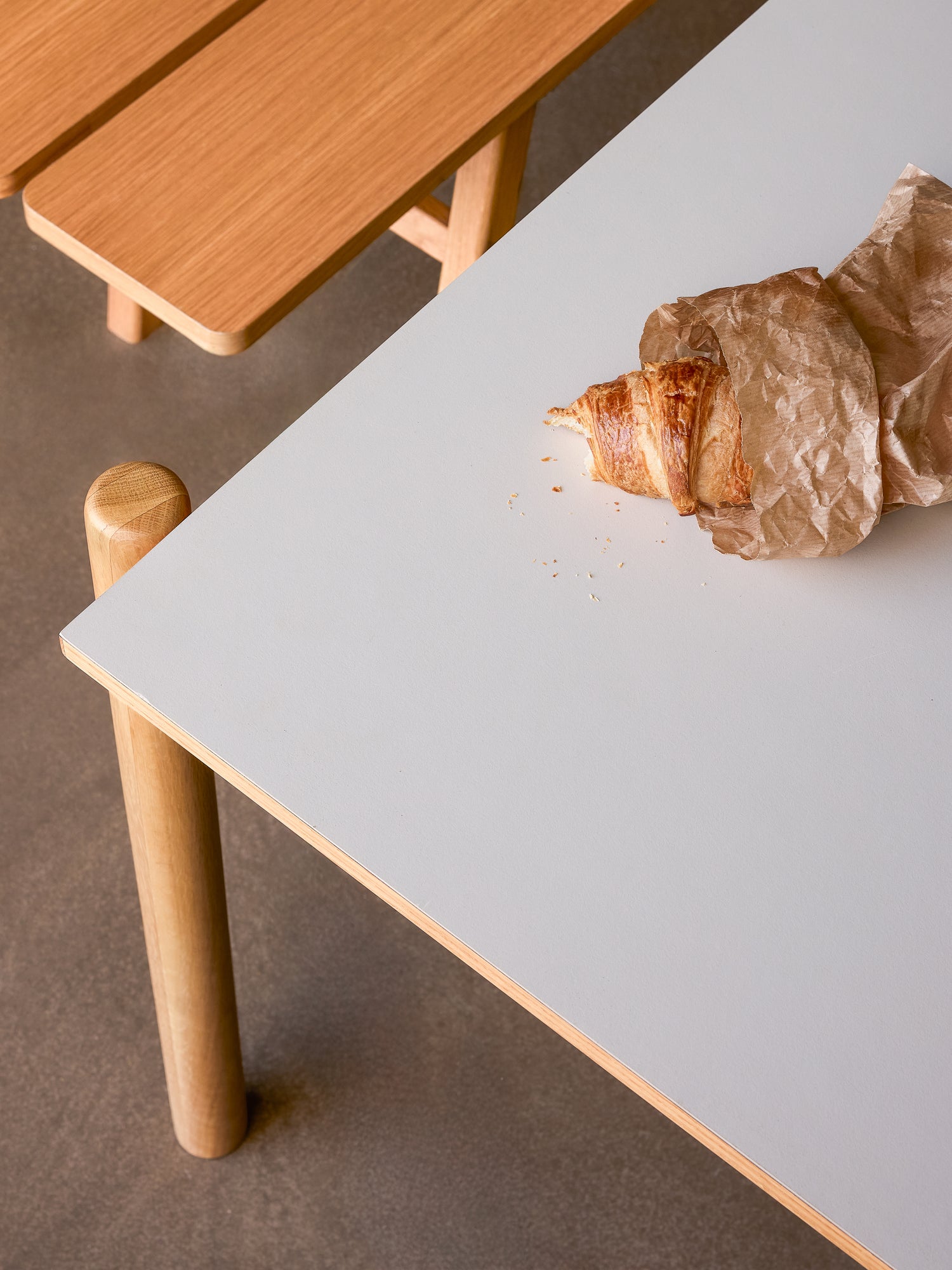 Mesa de Jantar Oblíqua Retangular Cinza - 190x107xh75cm