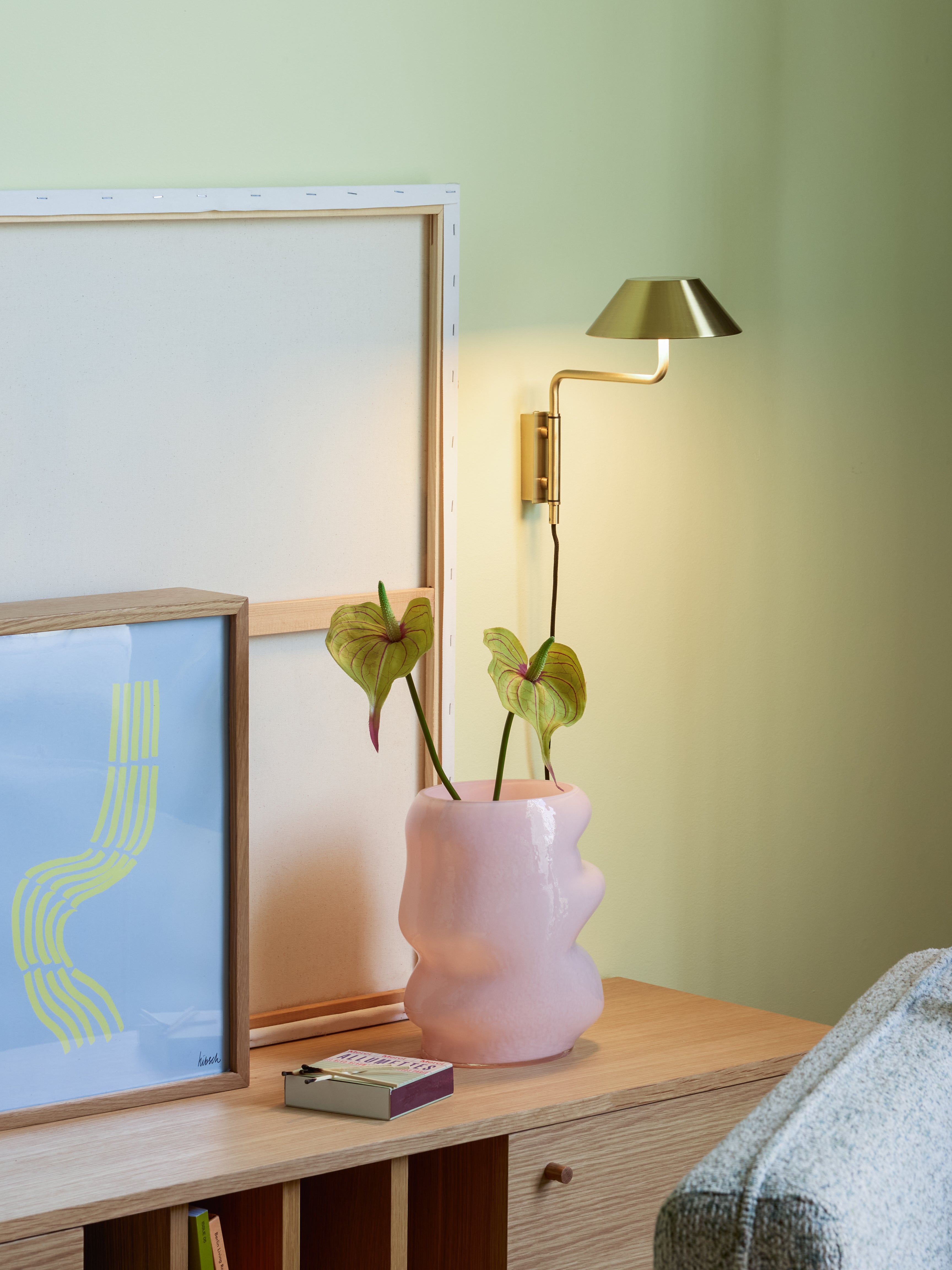 Capa Candeeiro de parede cor latão - 30x30xh25cm