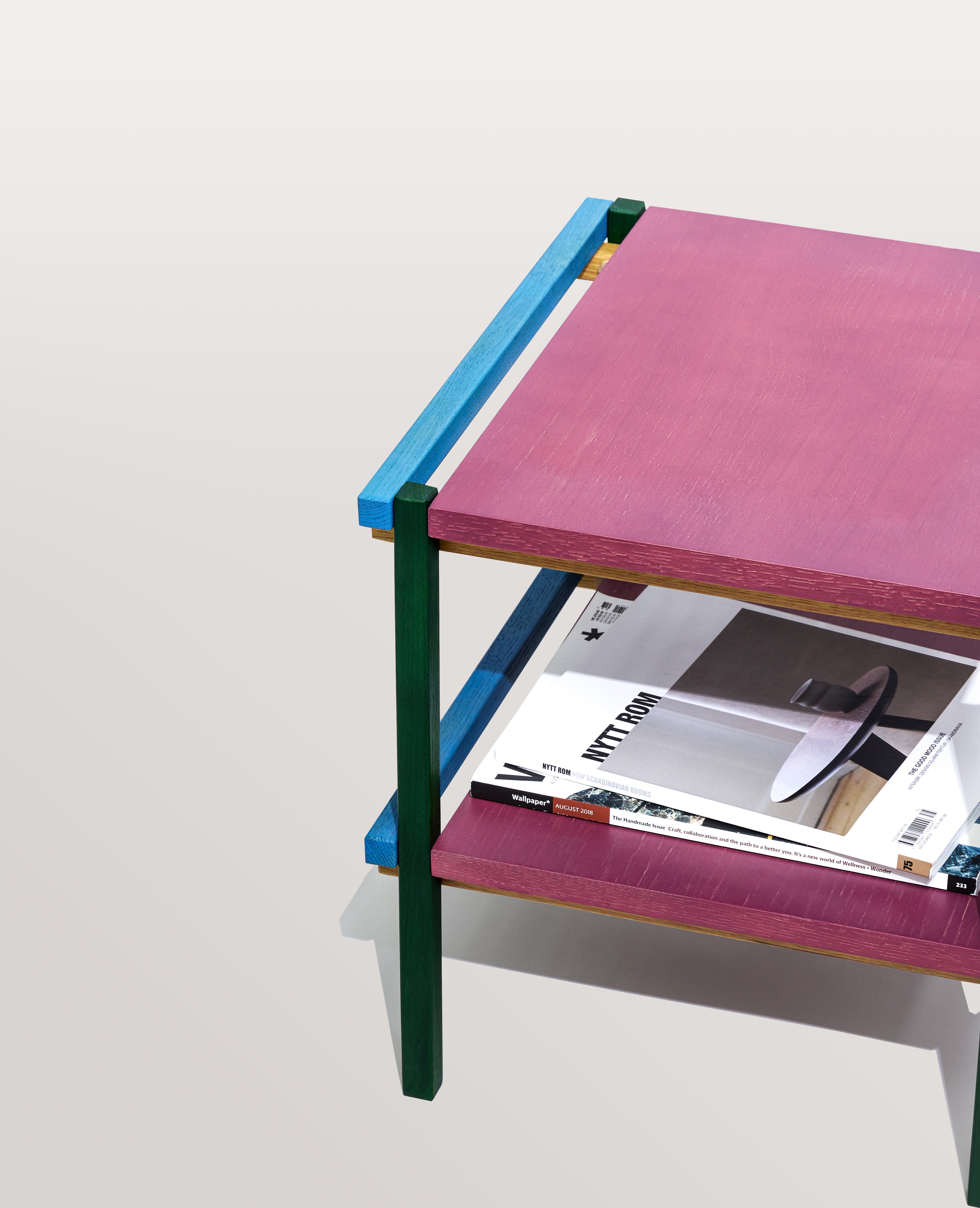 Tabela lateral de giz de cera Multicolorida - 40x40xh40cm