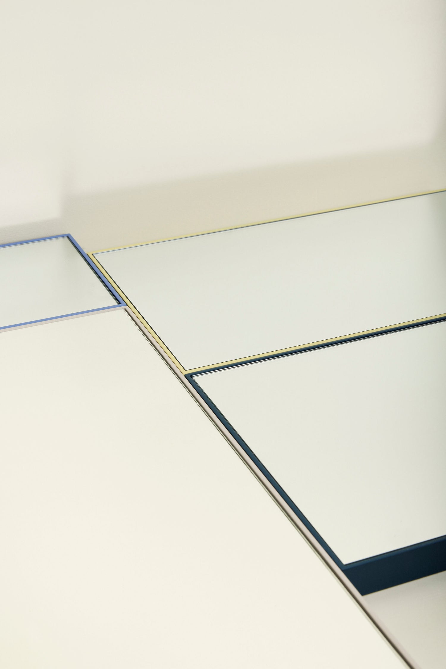 Shine Mirror X -Large Gray - 50x4xh120cm