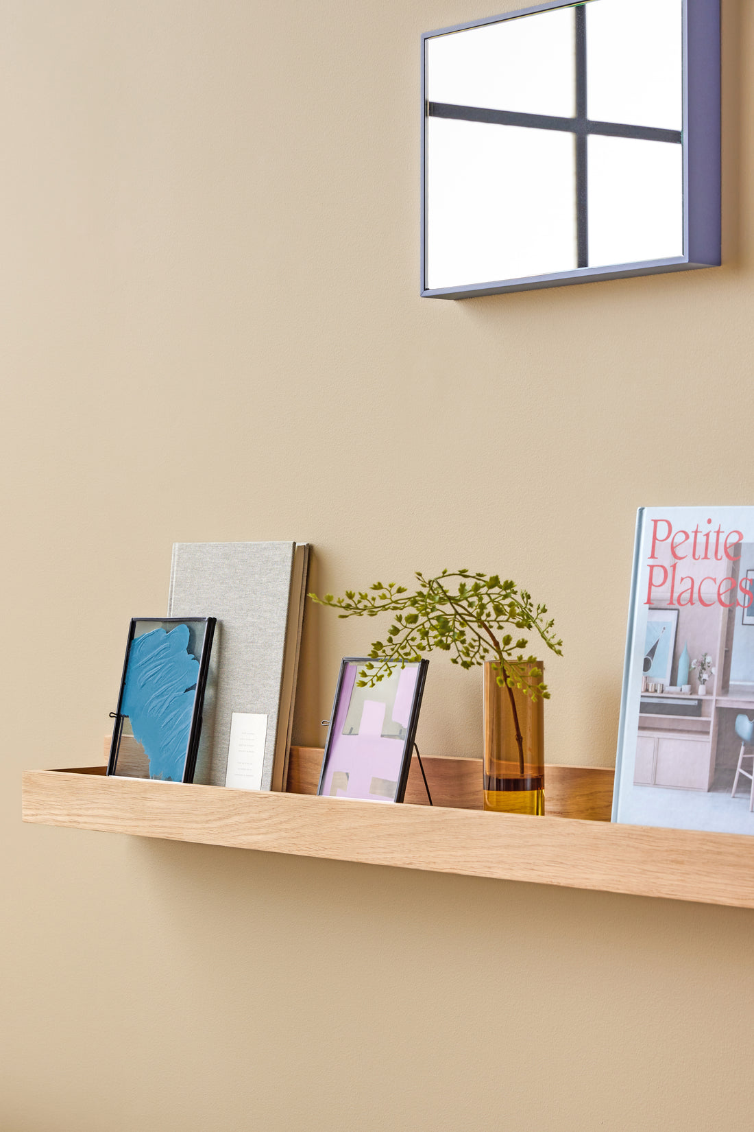 Pessoas Prateleira de Imagem Média Natureza - 80x11xh8cm