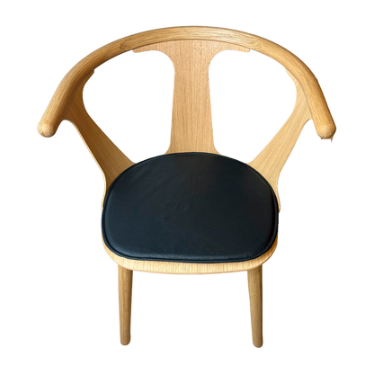 Luxo Black Cushion to &amp; Tradition Sk1 entre cadeira