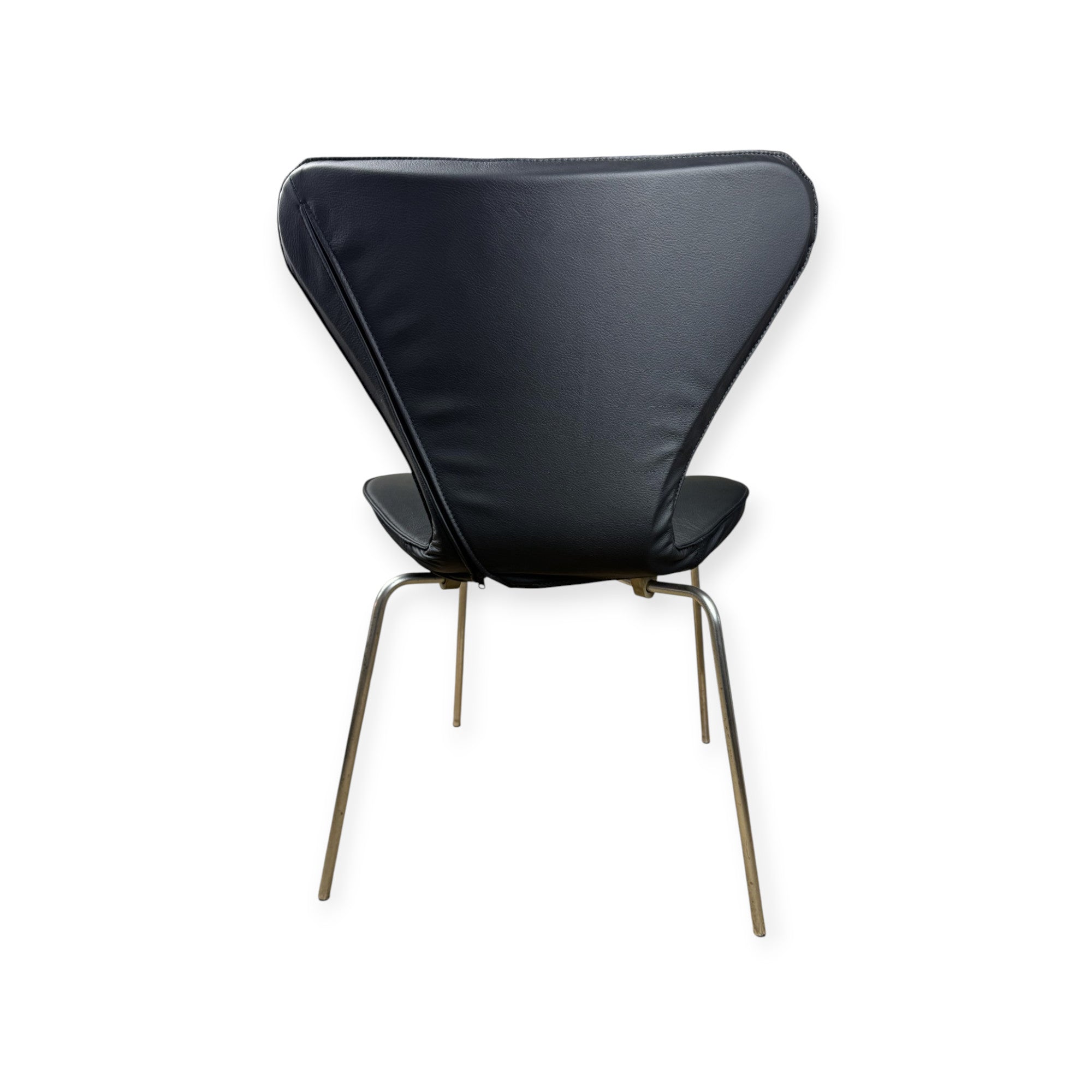 Capa completa para Arne Jacobsen 3107 Cadeira em couro preto
