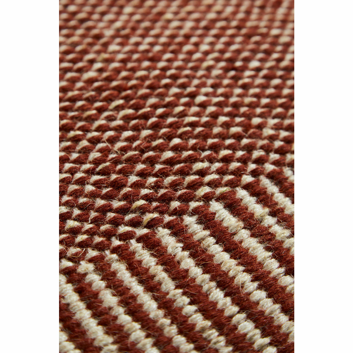 Woud - Rombo Rug (75 x 200) - Rust
