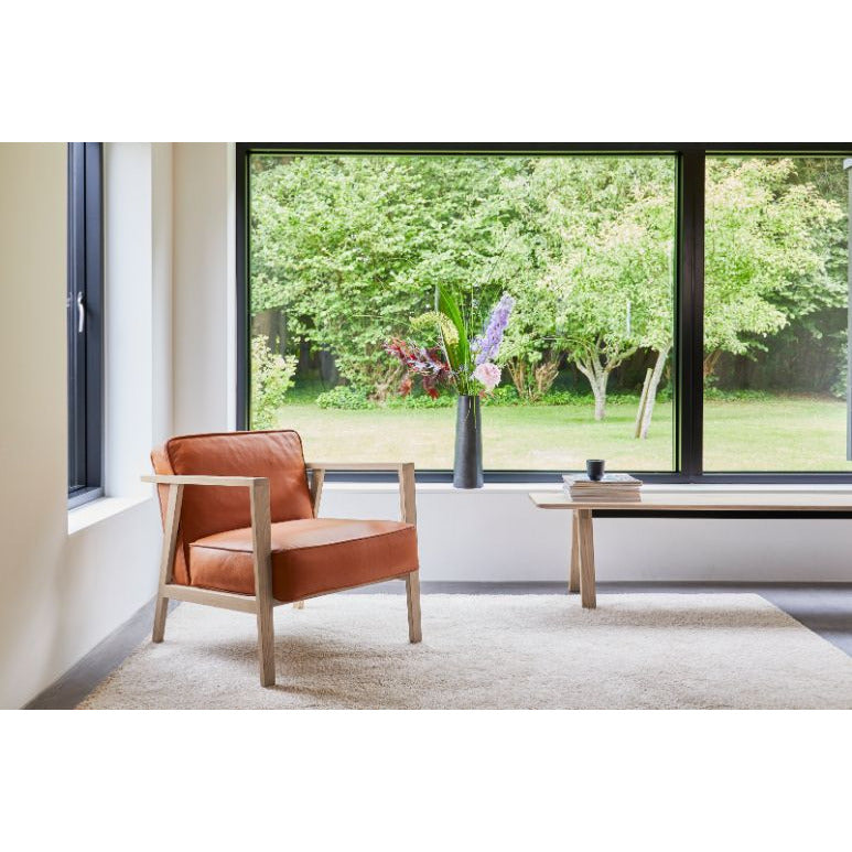 Móveis Andersen - Cadeira LC1 Lounge - Capnuncie couro/moldura em carvalho