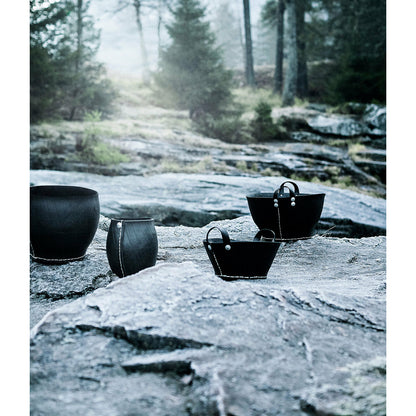 Muubs Kurv Dacarr by Muubs S - Sort - Recycled bildæk - H: 18 Ø: 38 cm - DesignGaragen.dk.