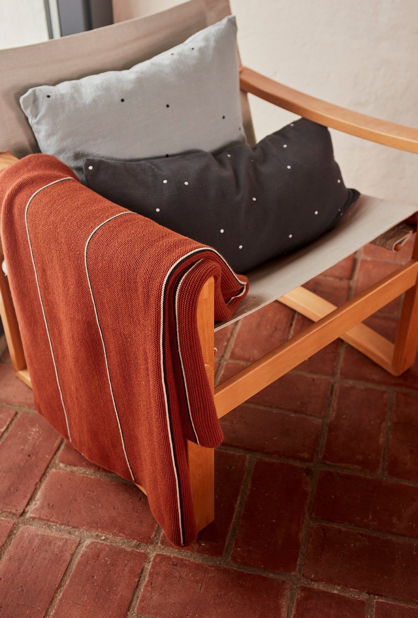 Oyoy Living Carpet Rivi Living - Noz -moscada