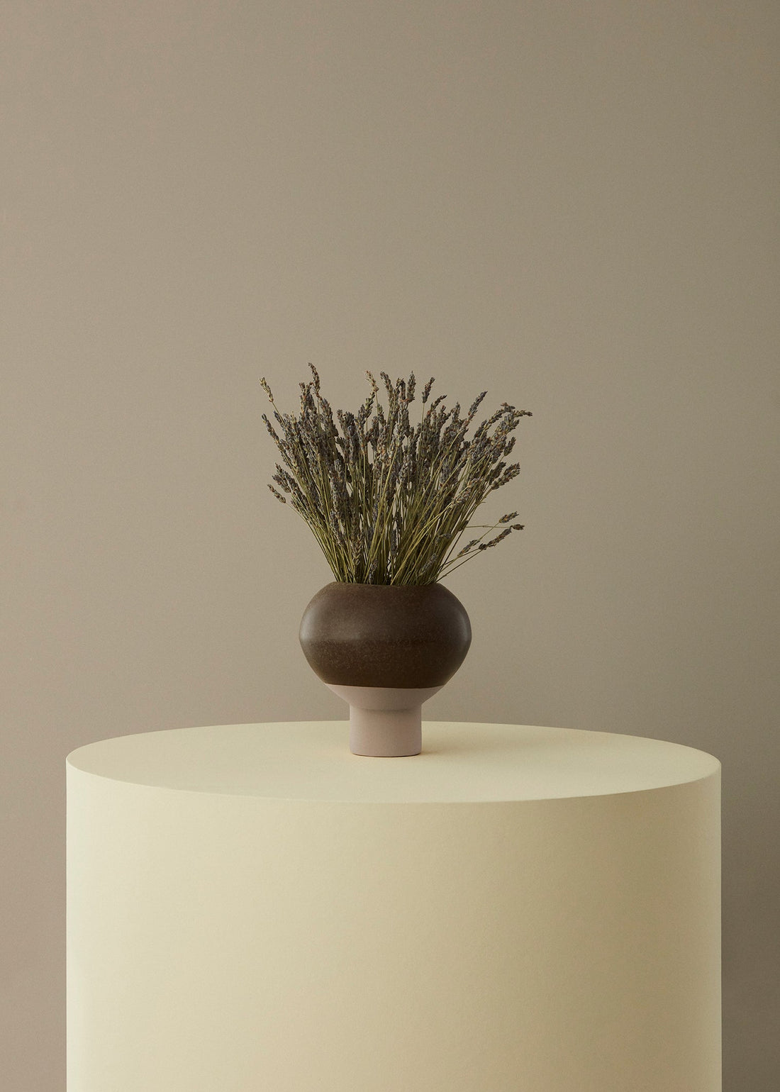 OYOY LIVING Hagi Vase - Brun