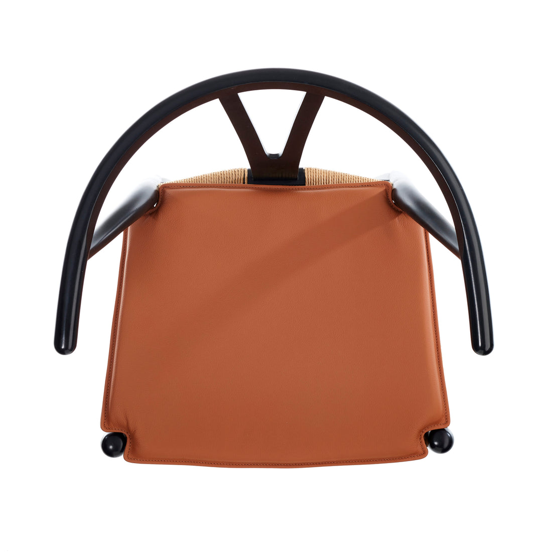 Hynde til Hans J. Wegner Y-stol CH24 i cognac læder - Hynder til Hans J. Wegner CH24 Y-stol - DesignGaragen.dk