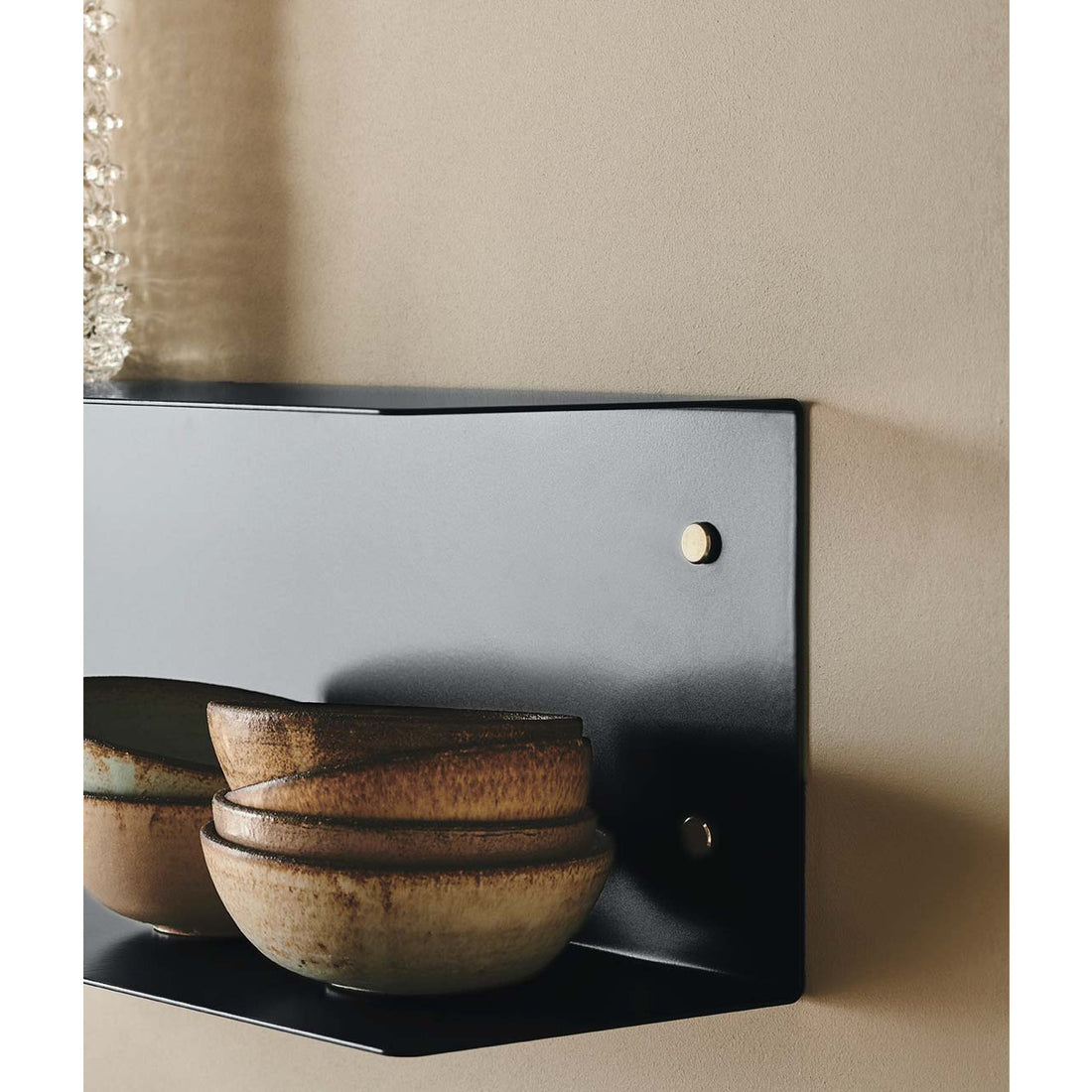 DETAIL metal hylde i sort - 40 cm - MOUD HOME - DesignGaragen.dk