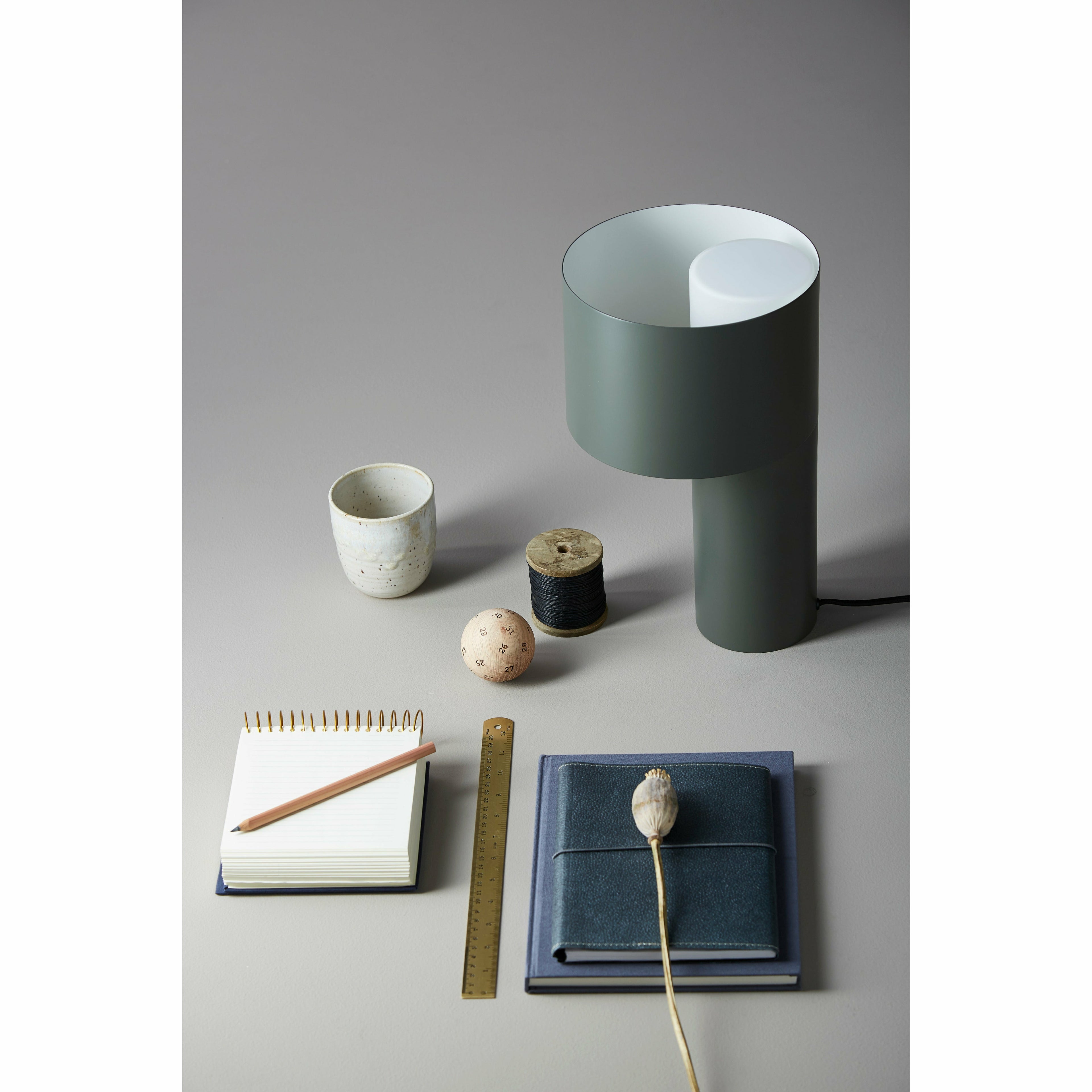 WOUD - Tangent table lamp-Forest green - WOUD - DesignGaragen.dk