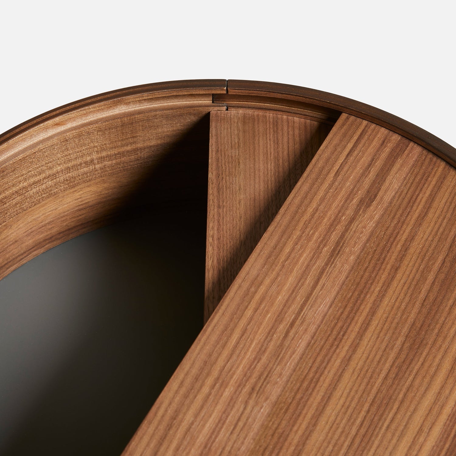 Woud - Mesa lateral do arco (42 cm) - Walnut