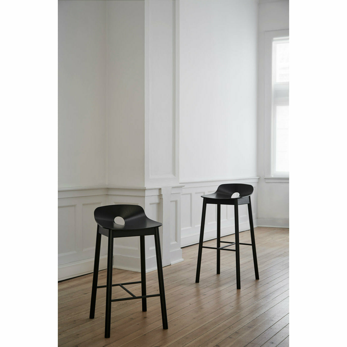 Woud - Mono Counter Chair - Black