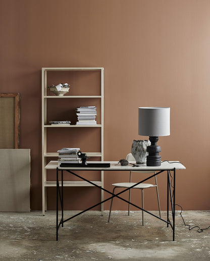 Prateleira de jungo em ferro e mármore - 180x75 cm - areia
