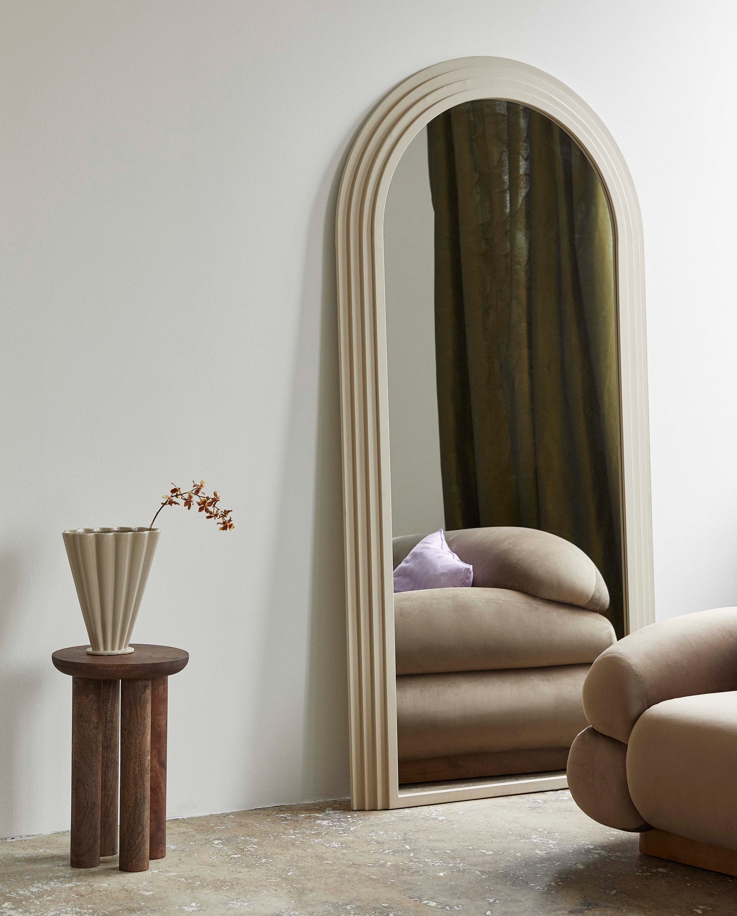 Falco Mirror in Iron - 203x100 cm - Areia