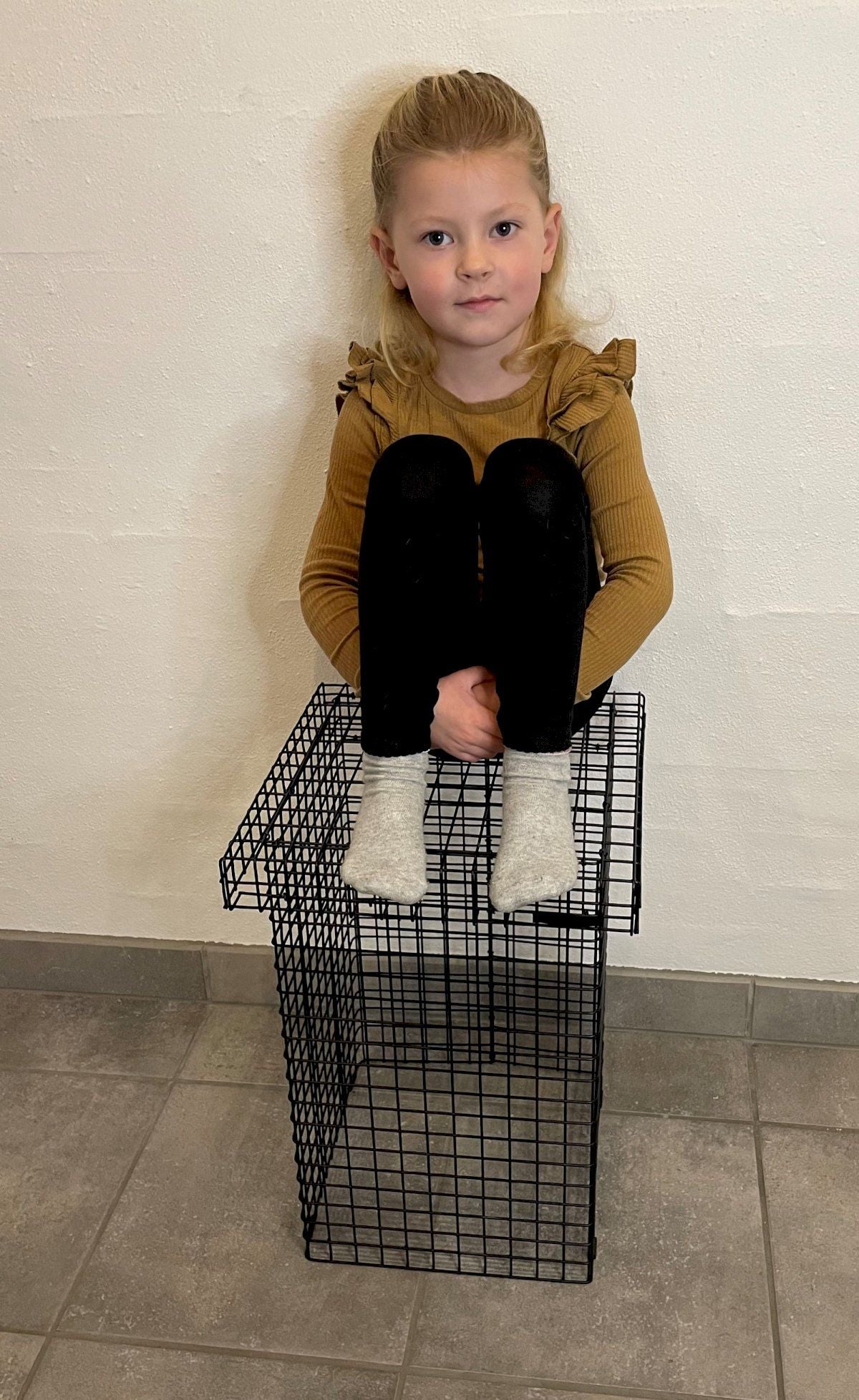 Kalager Design Wire Felt, preto