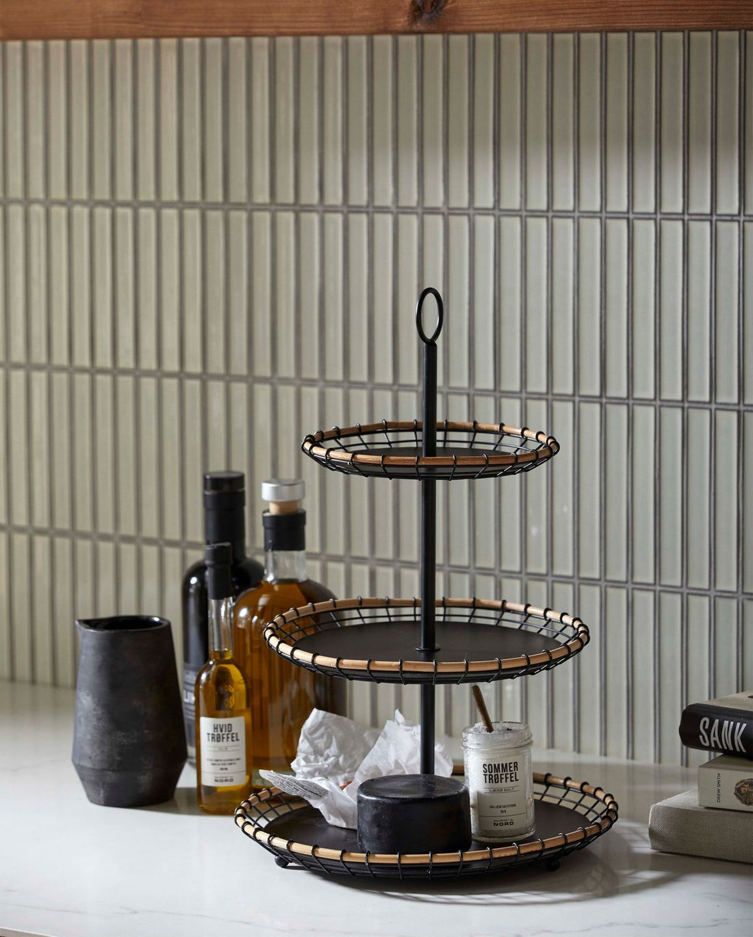 Pisos hana em metal - preto