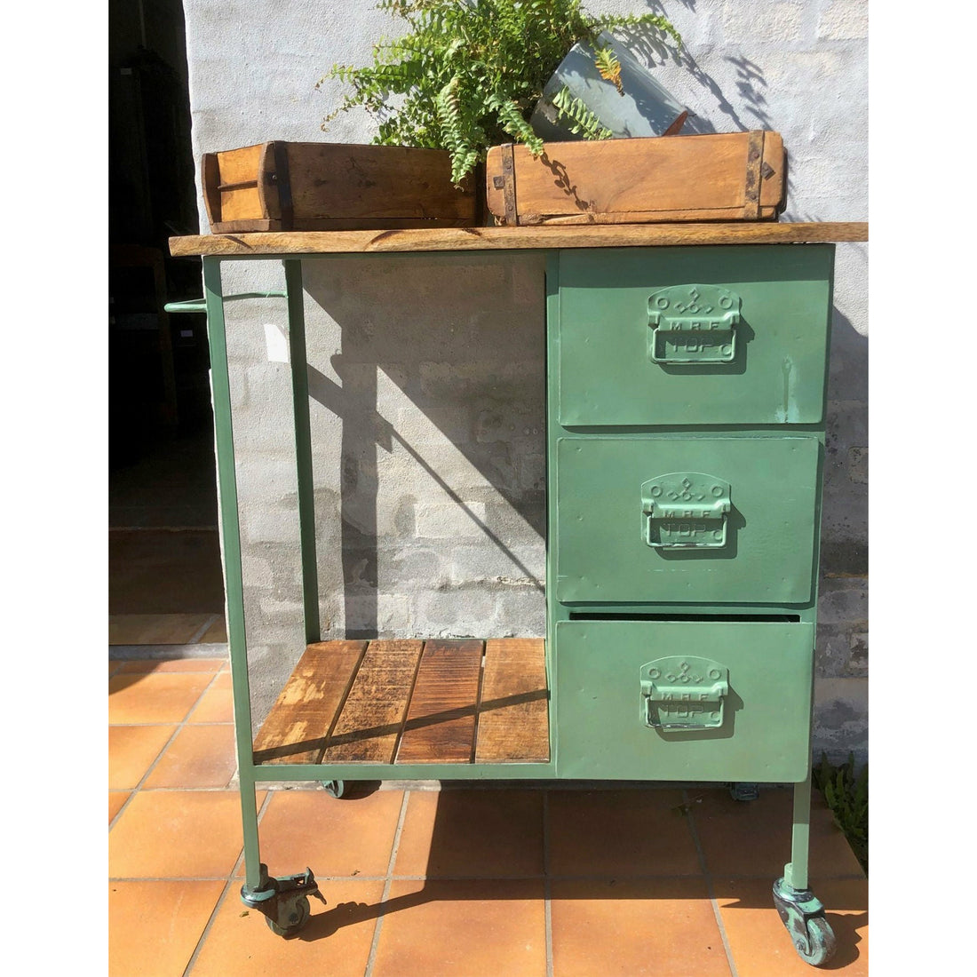 Sjælsø Nordic ROLLING TABLE - GREEN