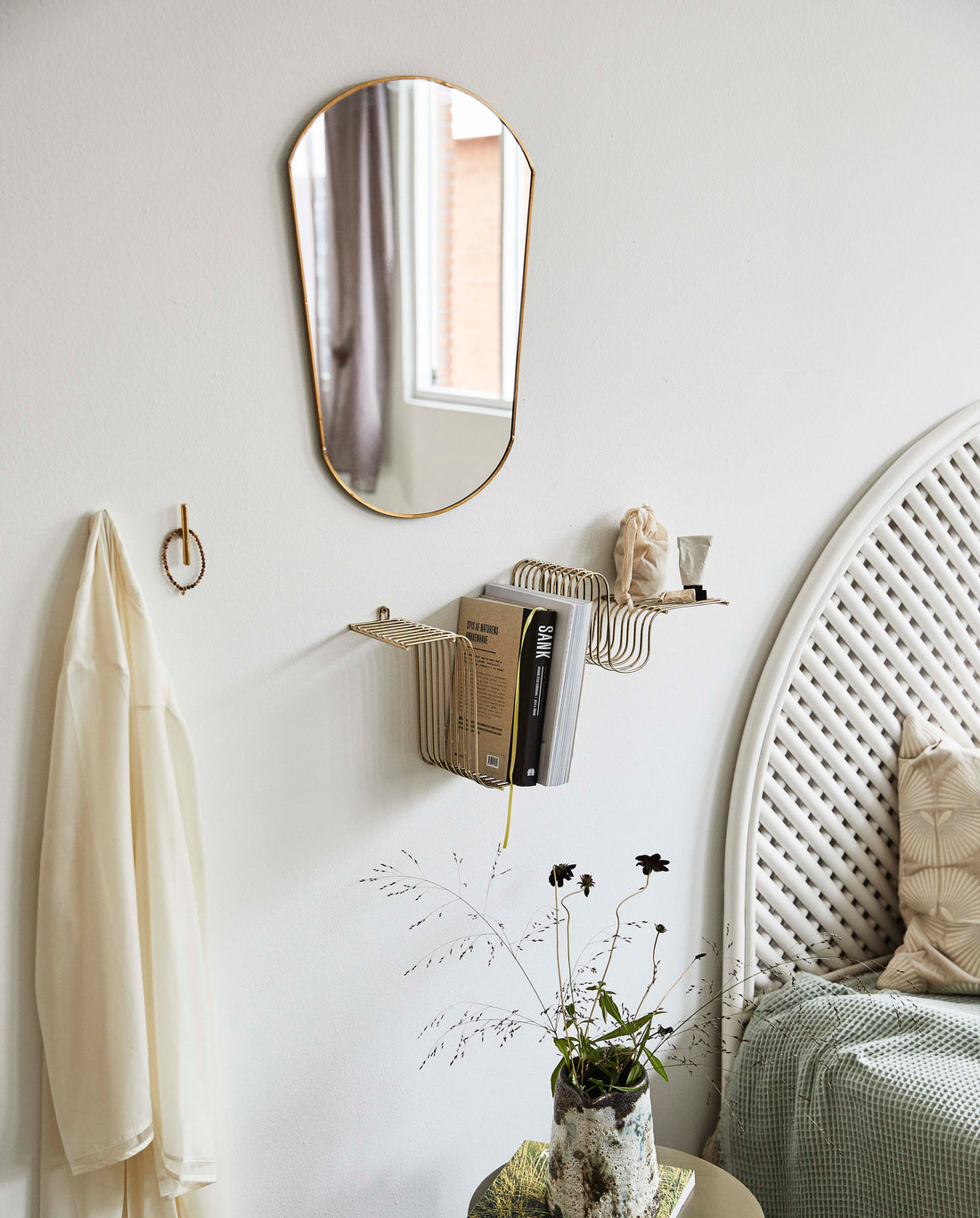 Prateleira de brava - latão