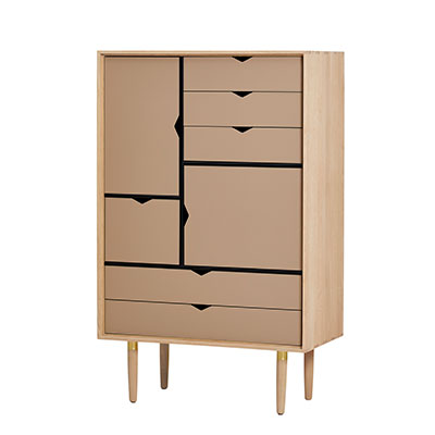 Andersen Furniture S5 OPBEVARINGSMØBEL I EG/SÆBE MED kashmir front - B83XD43XH132 CM - DesignGaragen.dk.