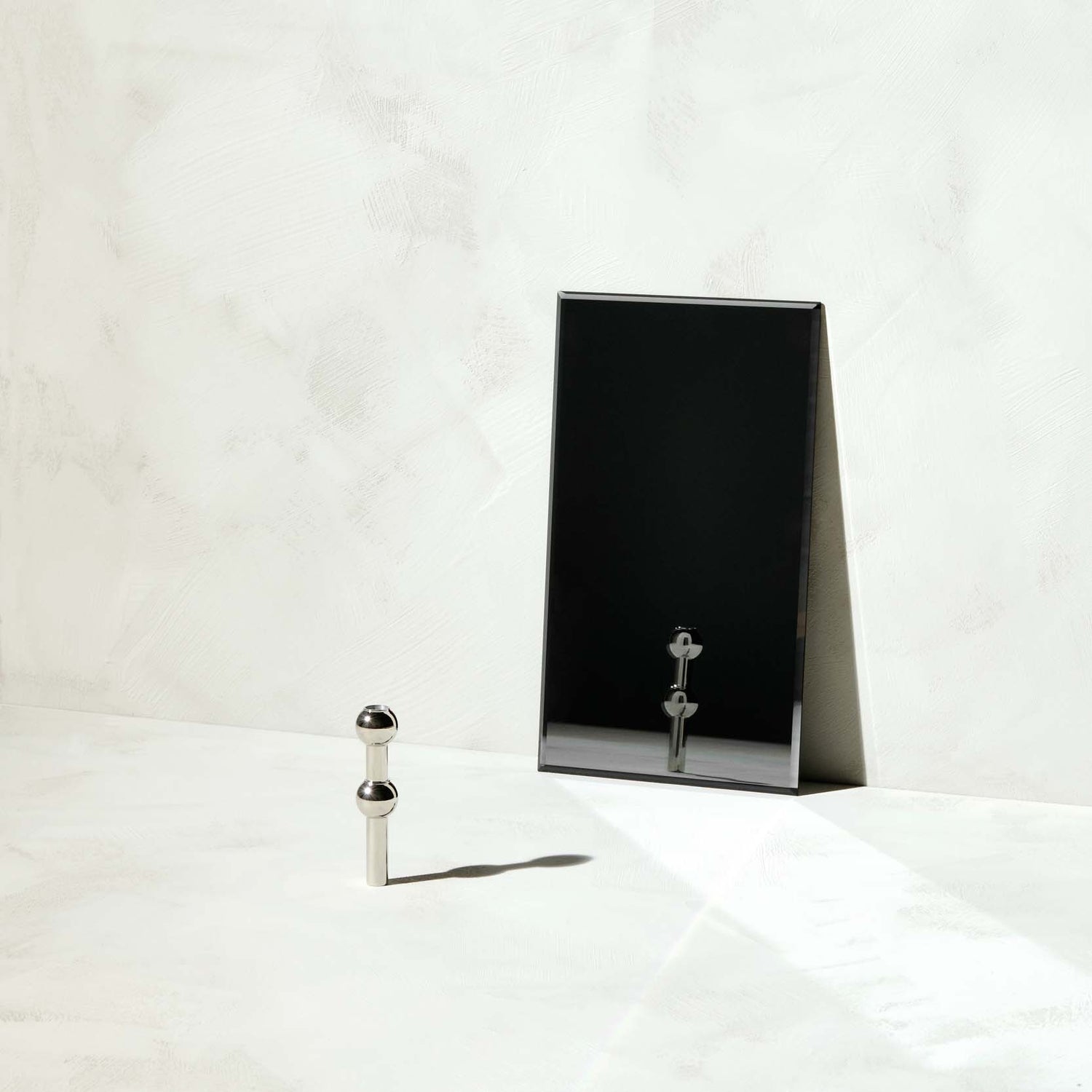 STOFF Nagel Vase, krom - STOFF - DesignGaragen.dk